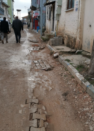 Yollarımız Perişan…